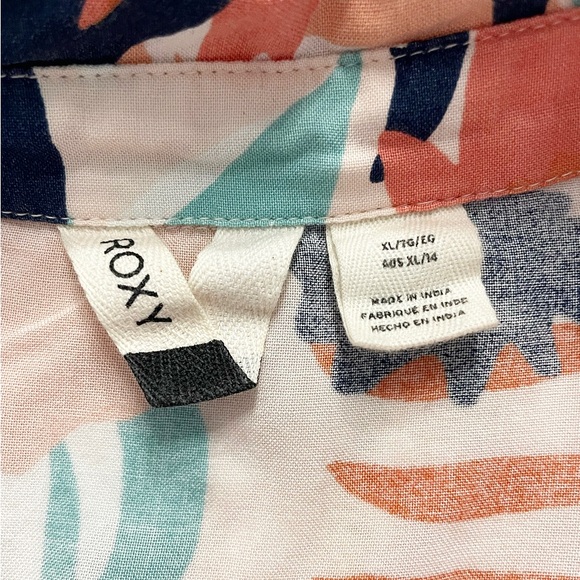 Roxy Women’s Hawaiian Shirt XL Tropical Floral Button Front Short Sleeve - Picture 6 of 11